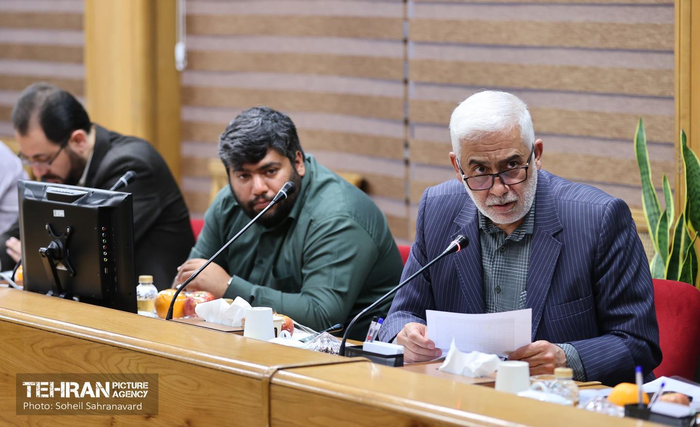 جلسه بررسی طرح‌های ساماندهی کودکان کار و معتادان متجاهر