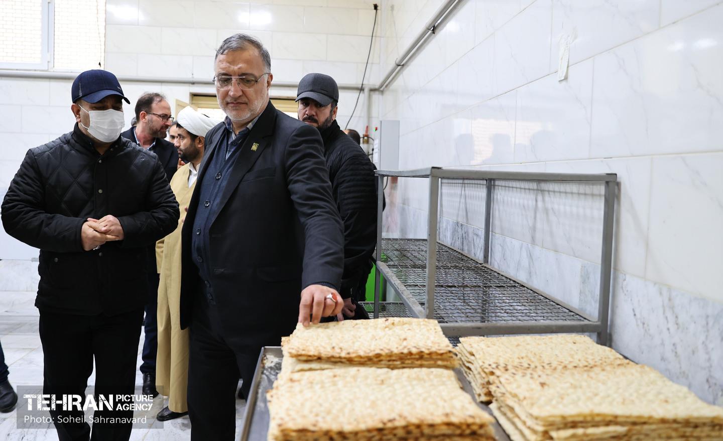 بازدید شهردار تهران از مراکز درمان معتادان متجاهر